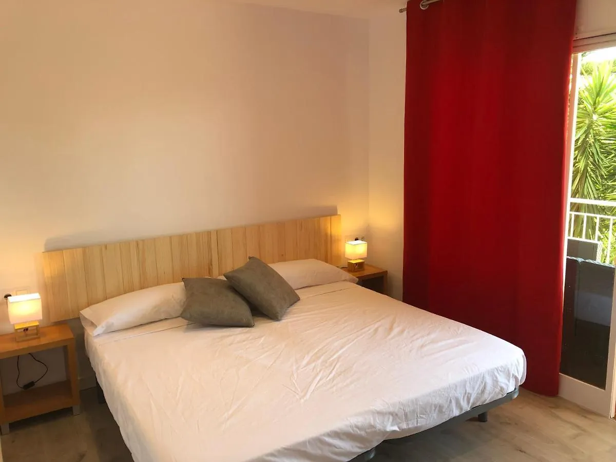 APARTAMENTO EN CENTRO A 300m PLAYA-REFORMADO 6PAX - Disponible a partir del 28 Agosto Apartamento S'Agaró